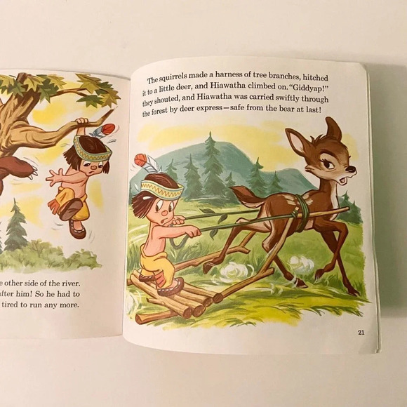 Vintage 1968 Disney Little  Hiawatha 7 Inch Record and Book - Picture 11 of 14